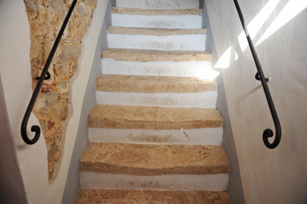 אסיאנו Agriturismo Podere Alberese מראה חיצוני תמונה