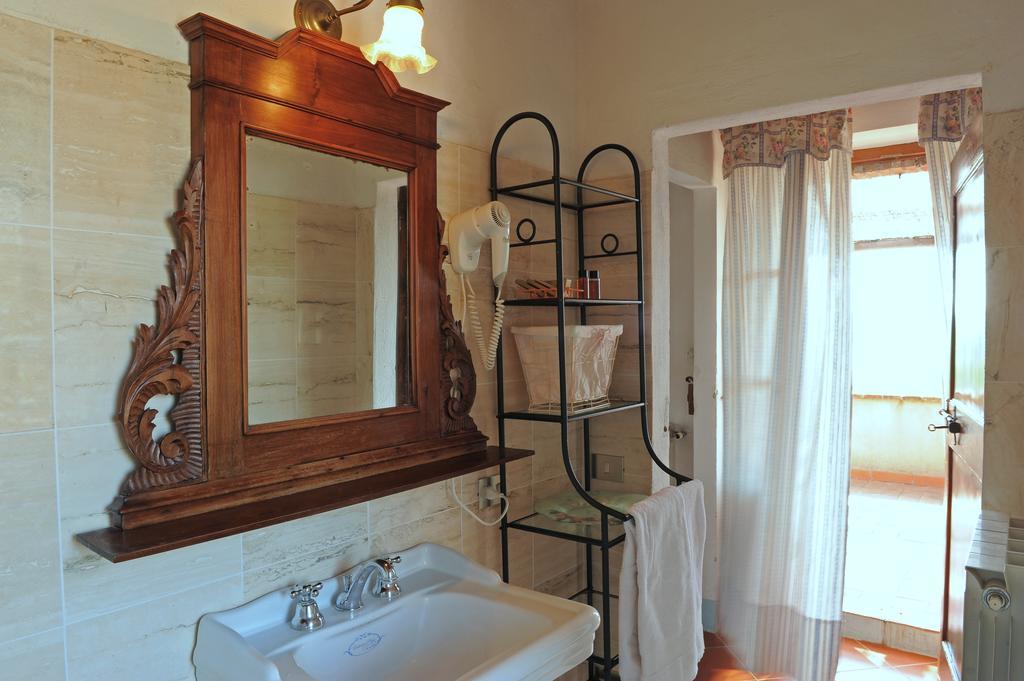 אסיאנו Agriturismo Podere Alberese חדר תמונה