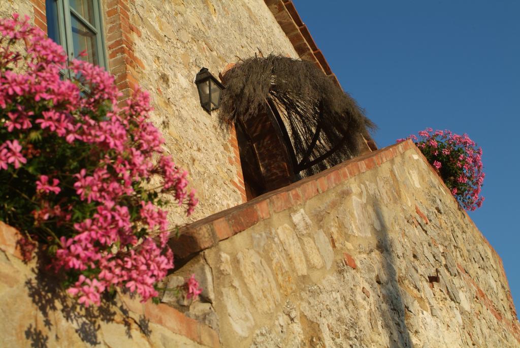 אסיאנו Agriturismo Podere Alberese מראה חיצוני תמונה