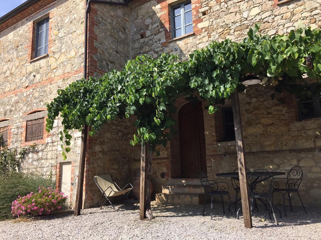 אסיאנו Agriturismo Podere Alberese חדר תמונה