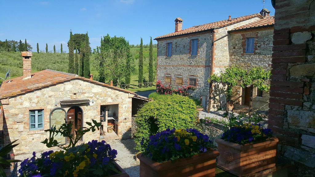 אסיאנו Agriturismo Podere Alberese מראה חיצוני תמונה